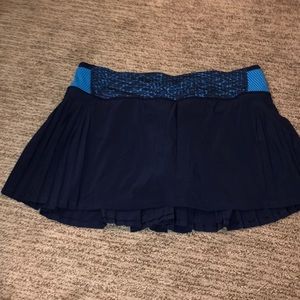 Lululemon navy tennis skirt with pleated back